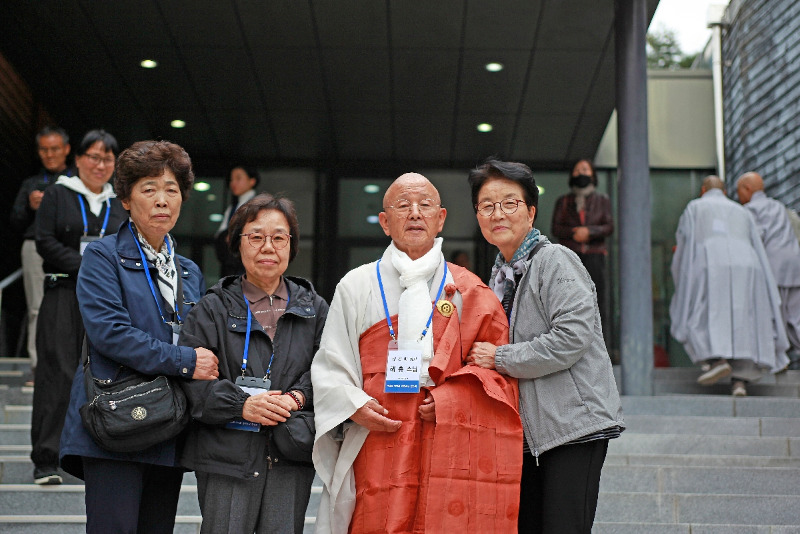 13.보국사보살님.jpg